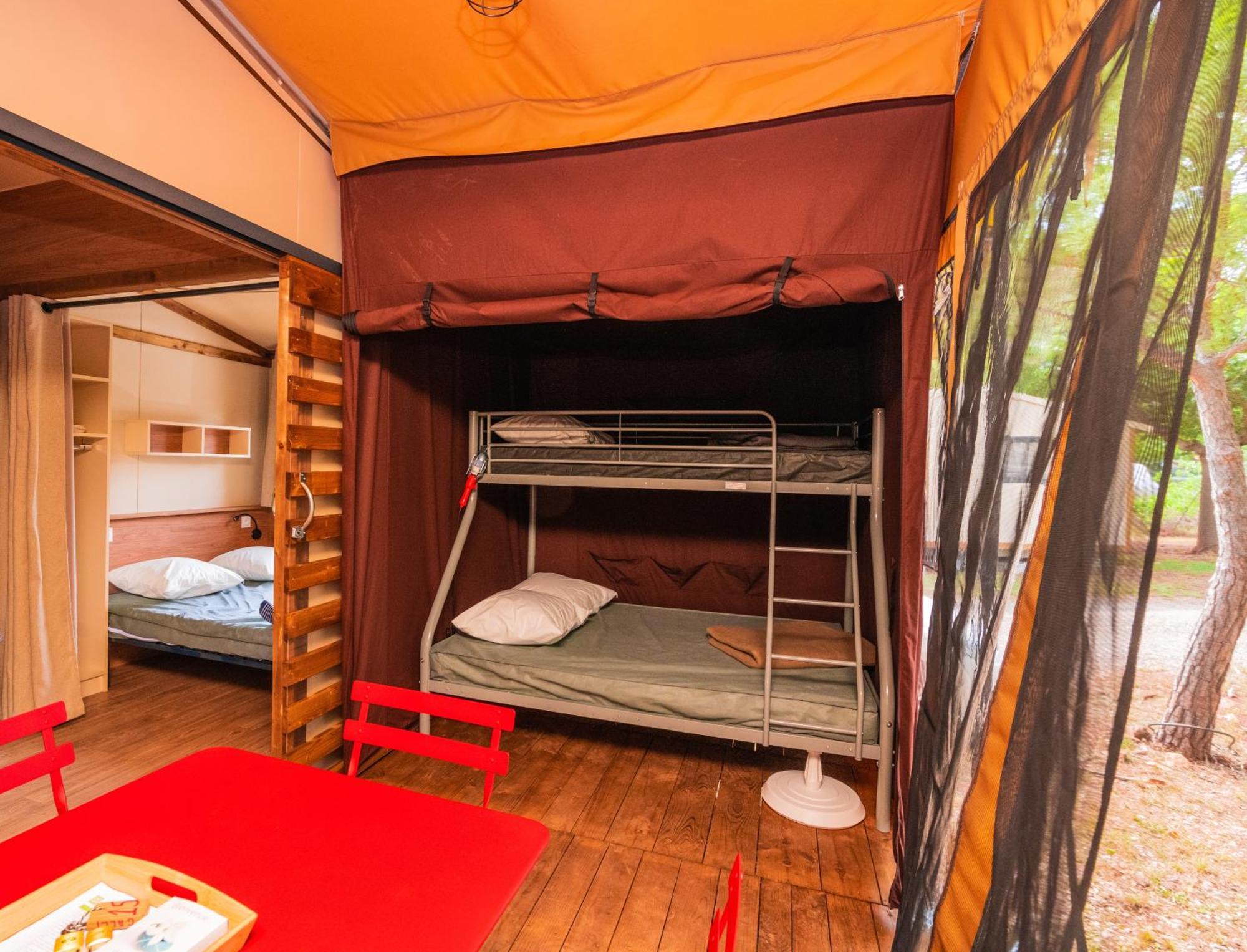 Camping Onlycamp Du Moulin Clisson Exterior photo